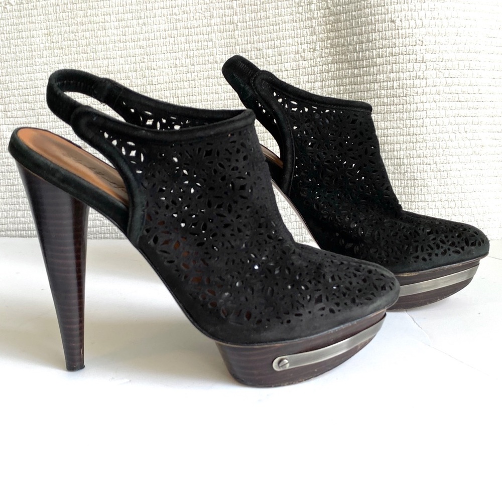 Elizabeth & James Suede Booties 8.5 Perforated Leather Platform Shoes Clogs